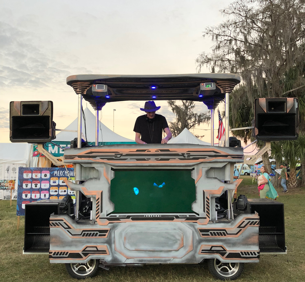 custom fabricated golf cart that plays music. the_program