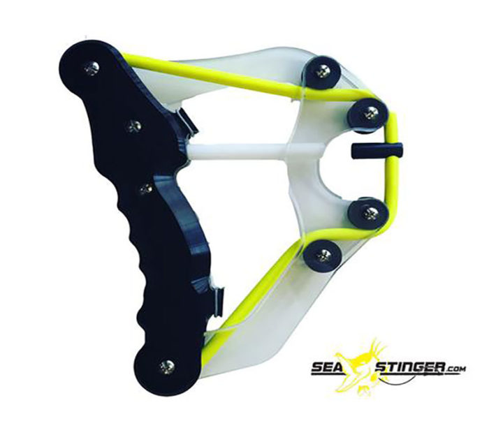 product image of sea slinger. black handle yellow band and clear mounting piece.